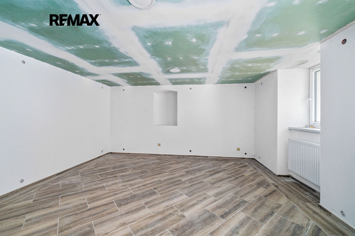 Prodej chalupy 180 m², pozemek 263 m² – fotografie 3