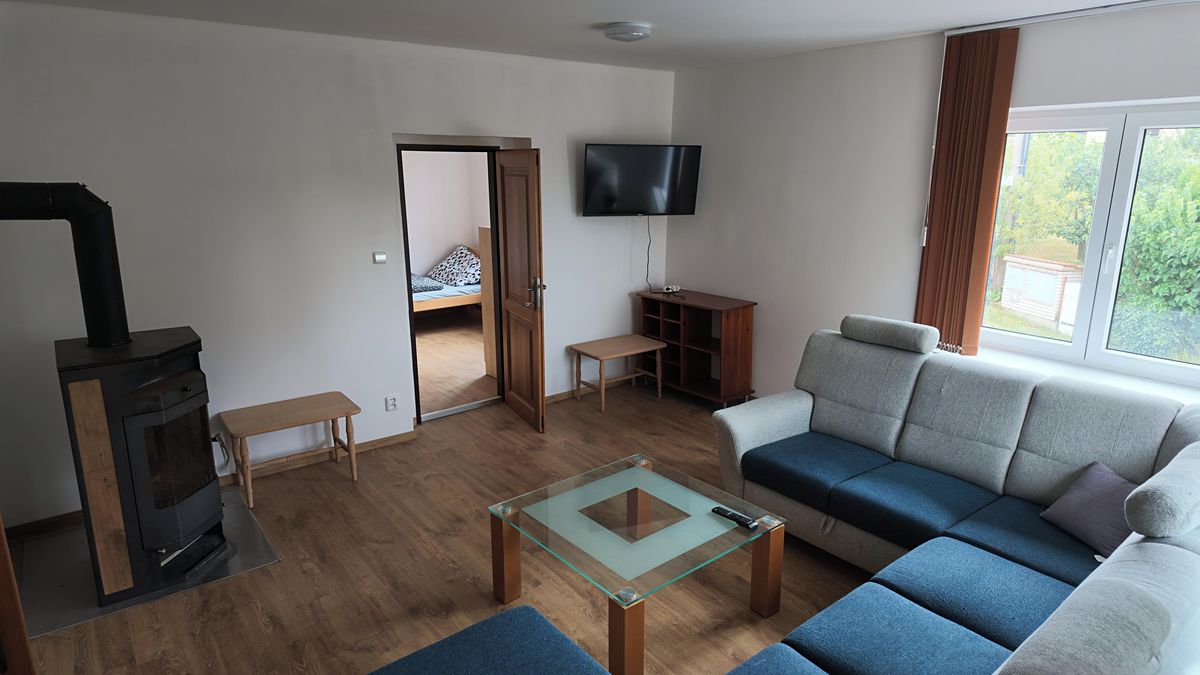Pronájem bytu 4+kk 85 m²
