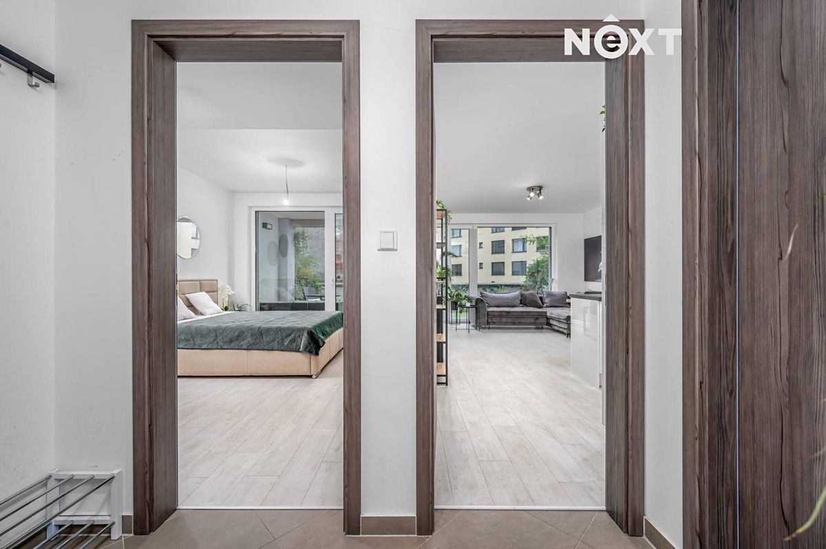 Pronájem bytu 2+kk 85 m² – fotografie 5