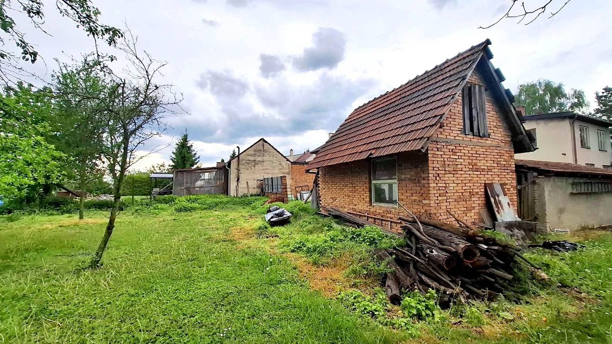 Prodej rodinného domu 160 m², pozemek 2148 m² – fotografie 3