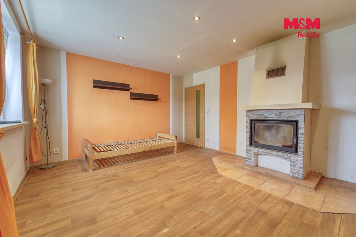 Prodej rodinného domu 133 m², pozemek 1129 m² – fotografie 4