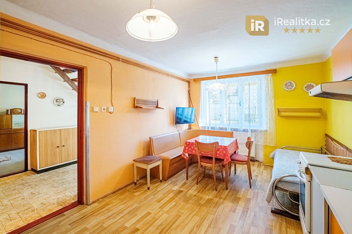 Prodej rodinného domu 88 m², pozemek 281 m² – fotografie 5