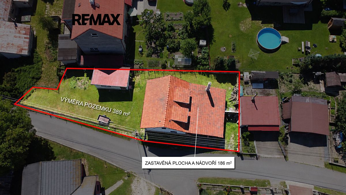 Prodej rodinného domu 118 m², pozemek 186 m² – fotografie 2