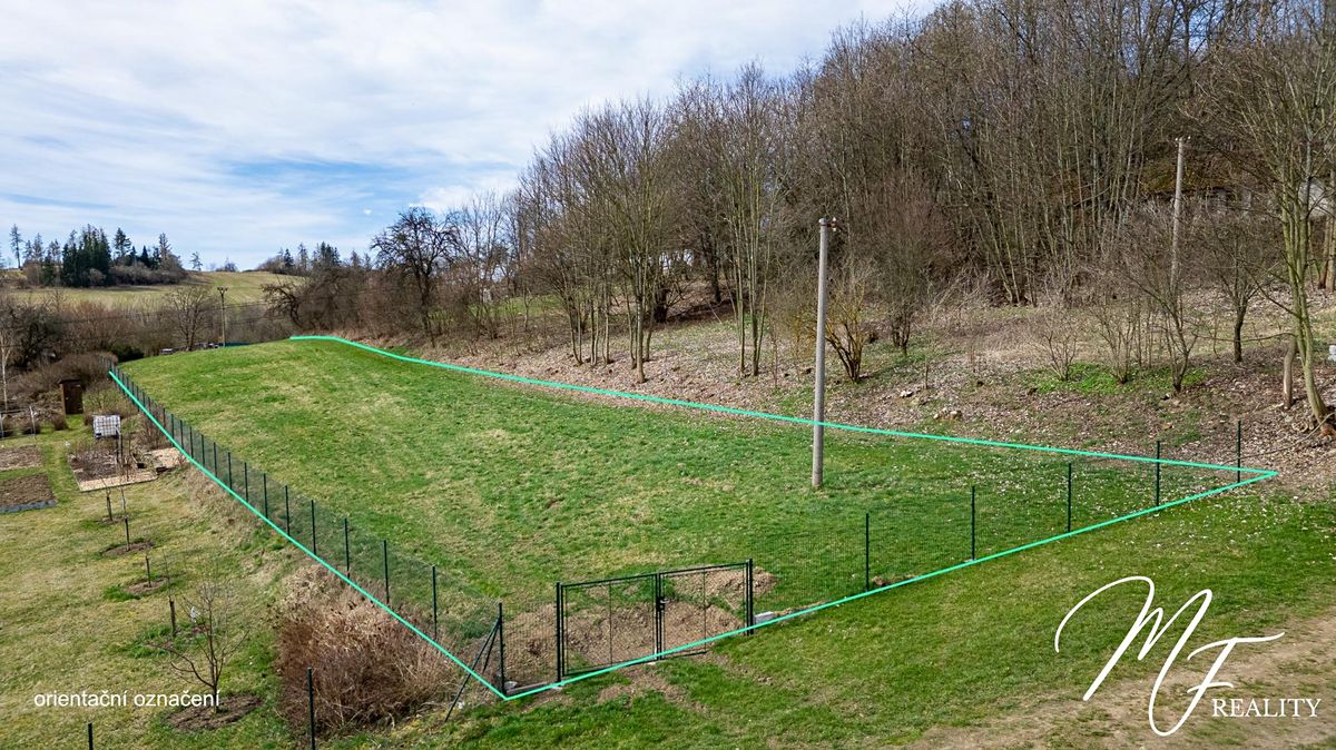 Prodej stavebního pozemku 6197 m² – fotografie 3