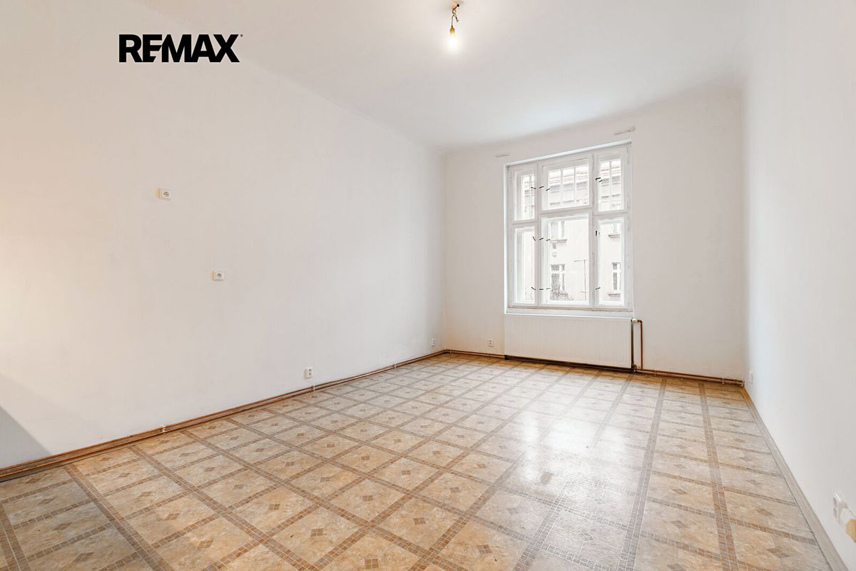 Pronájem bytu 2+kk 65 m² – fotografie 4