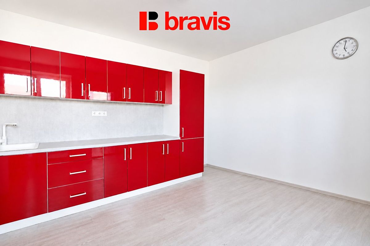 Pronájem bytu 3+1 98 m² – fotografie 5