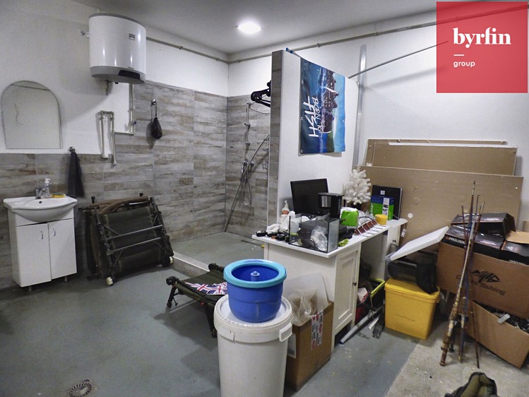Pronájem komerčního prostoru, 215 m² (13 z 13)