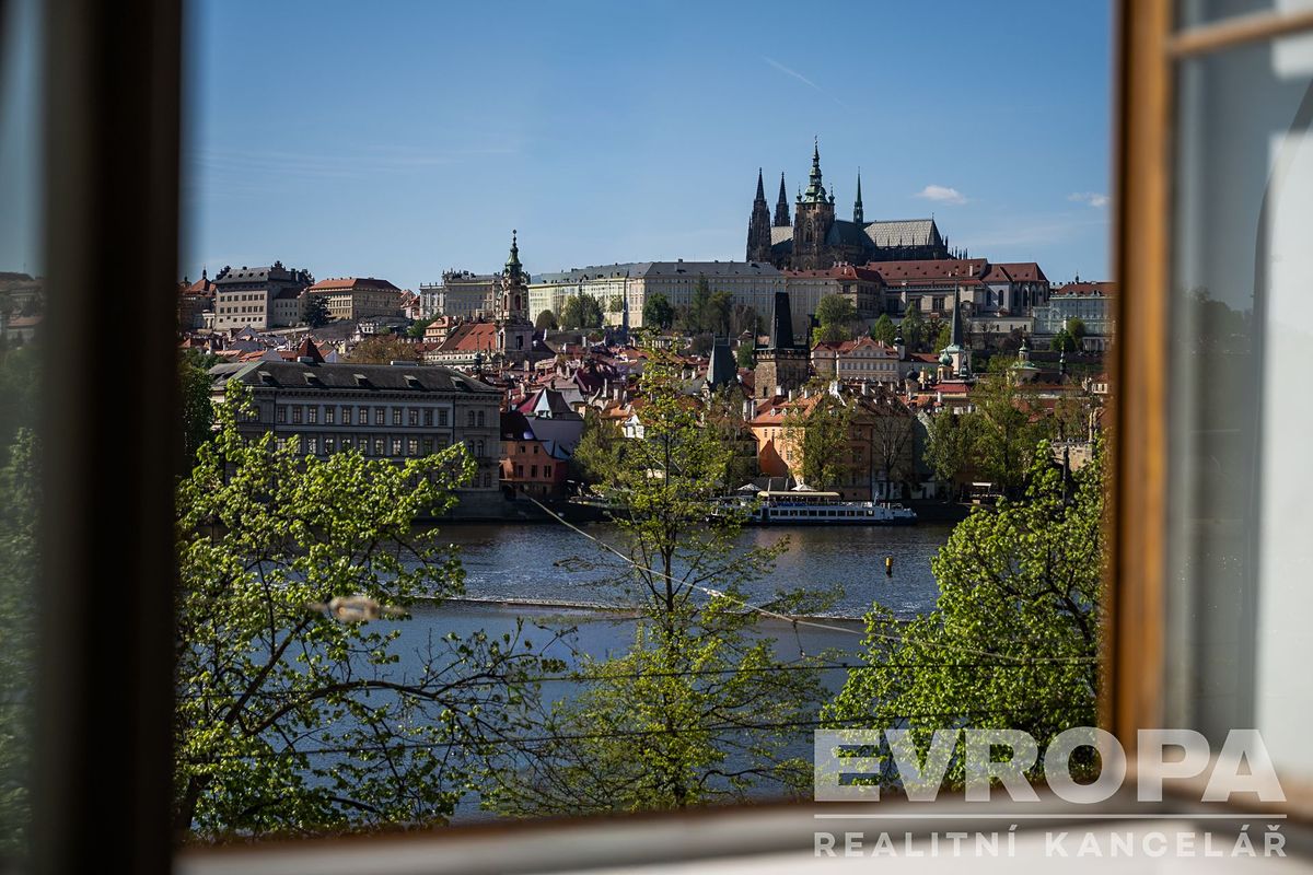 Prodej bytu 2+kk 77 m² – fotografie 2