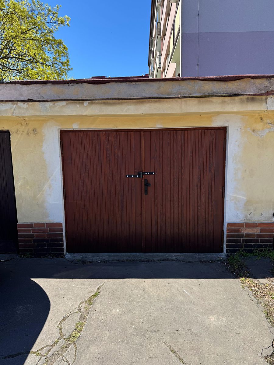 Prodej garáže 20 m² – fotografie 3