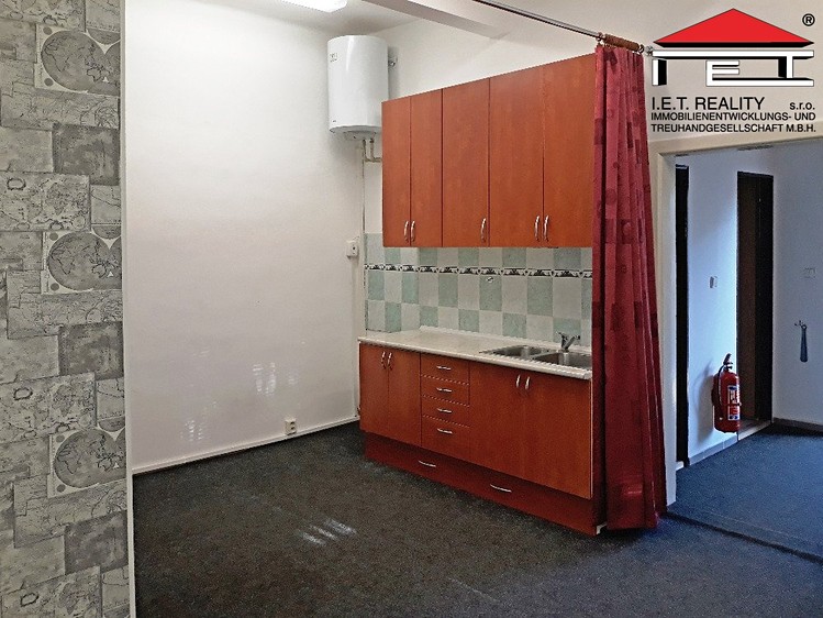 Комерційне приміщення в оренду, 62 м² (7 з 12)
