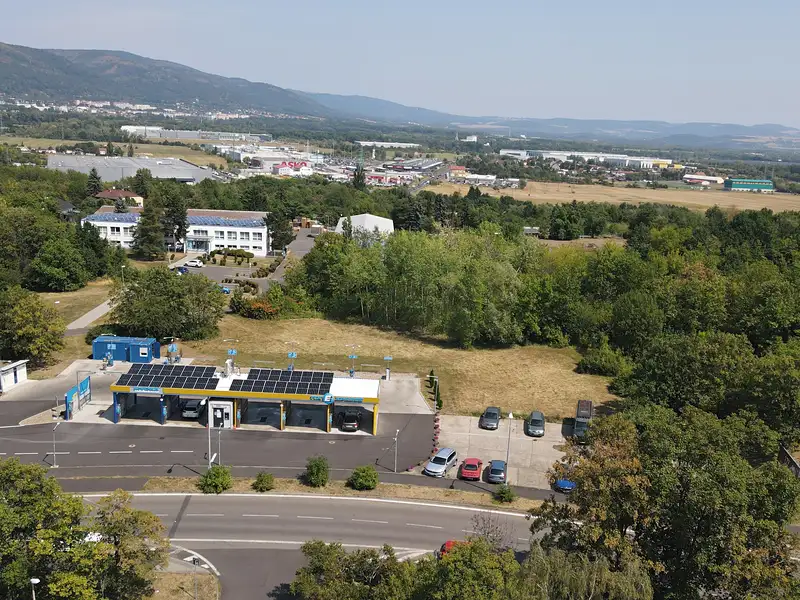 Pronájem komerčního pozemku 3000 m², Teplice – náhled fotky 1