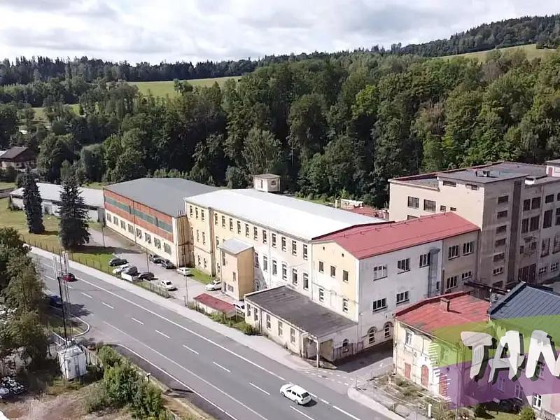 Prodej výrobní haly, prostoru 8800 m², Svoboda nad Úpou – náhled fotky 1