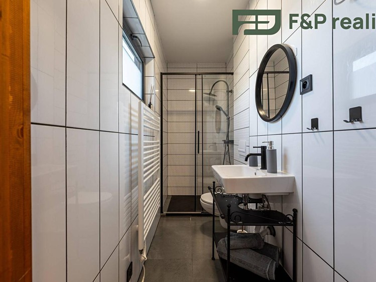 Prodej domu, 51 m² (15 z 30)