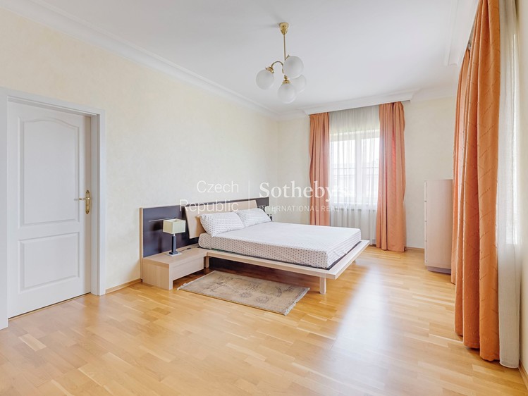 Prodej domu, 975 m² (15 z 23)