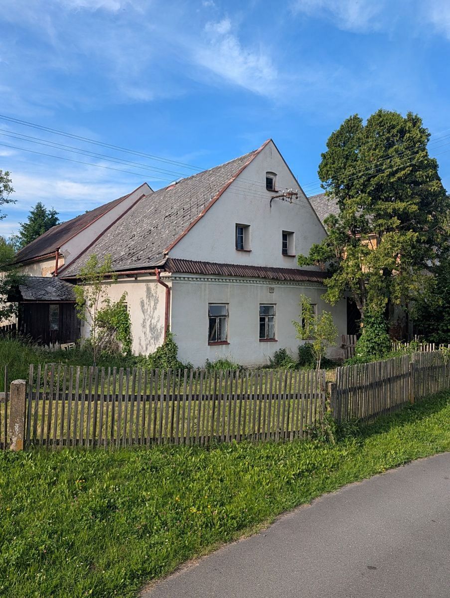 Prodej vícegeneračního domu 187 m², pozemek 2340 m² – fotografie 2