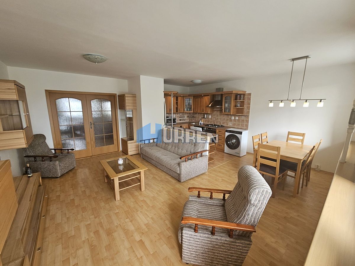 Pronájem bytu 3+kk 87 m² – fotografie 3