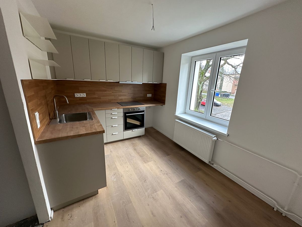 Pronájem bytu 1+1 30 m² – fotografie 2