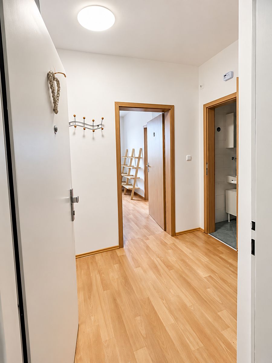 Pronájem bytu 2+kk 37 m²