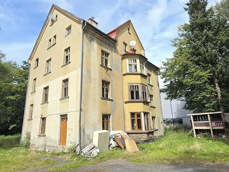 Prodej vícegeneračního domu 650 m², pozemek 1700 m², Vejprty – náhled fotky 1