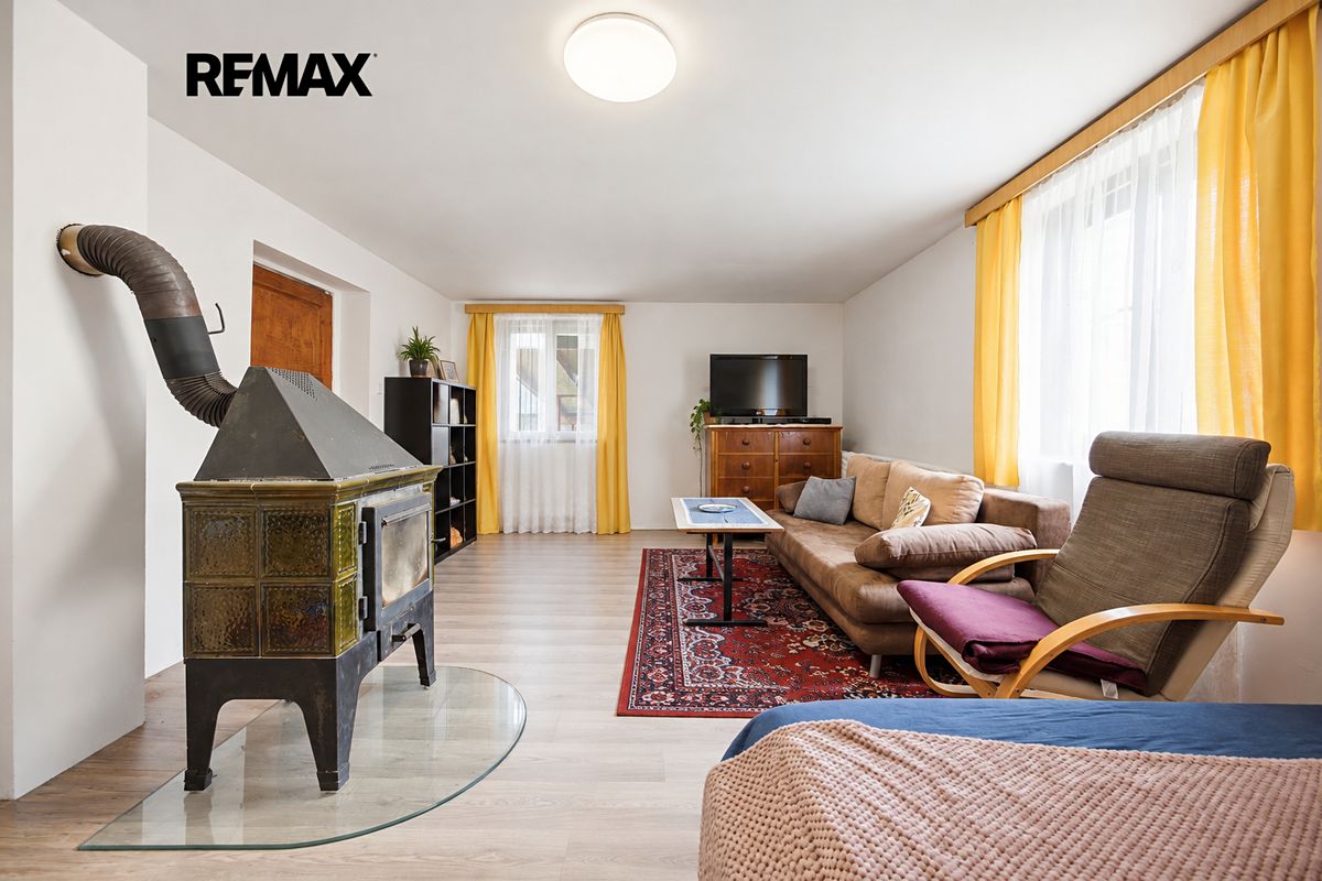 Prodej rodinného domu 98 m², pozemek 360 m² – fotografie 3