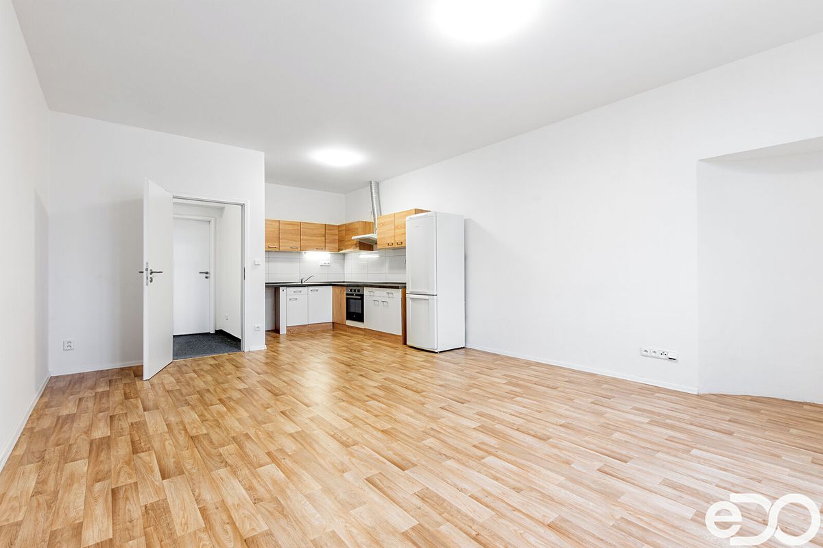 Pronájem bytu 3+kk 99 m² – fotografie 5