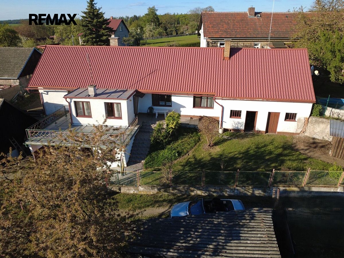 Pronájem rodinného domu 144 m², pozemek 822 m² – fotografie 5