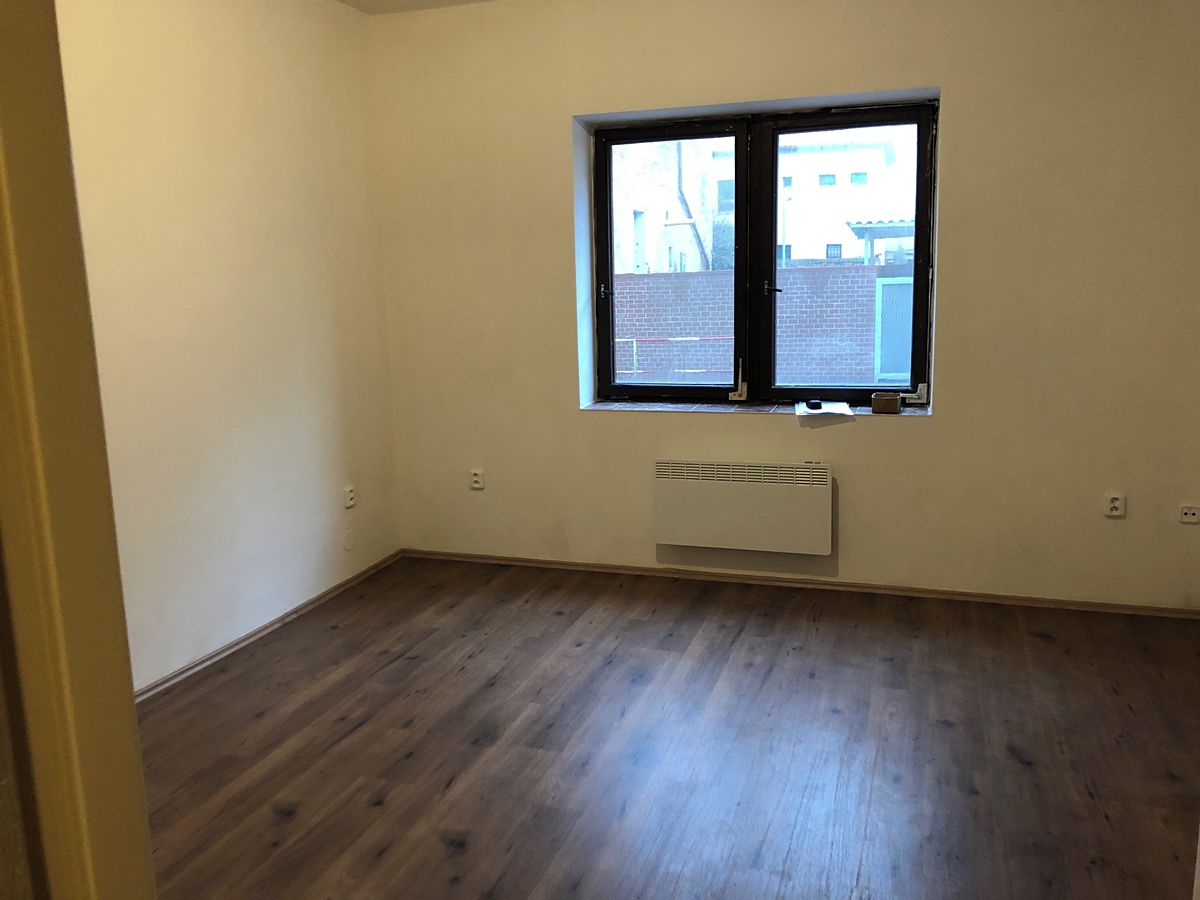 Pronájem bytu 1+kk 23 m²