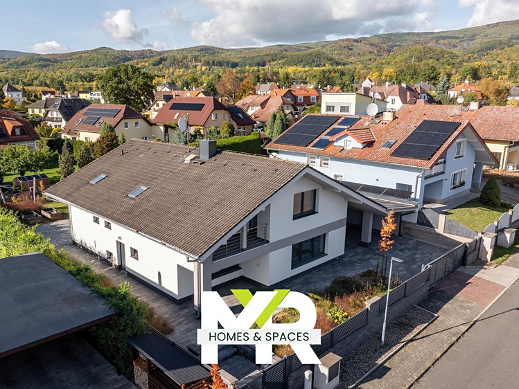 Prodej domu, 257 m² (46 z 64)