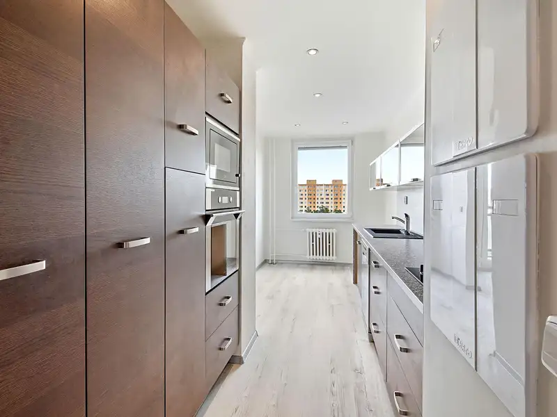 Prodej bytu 3+1 65 m², Praha – náhled fotky 3