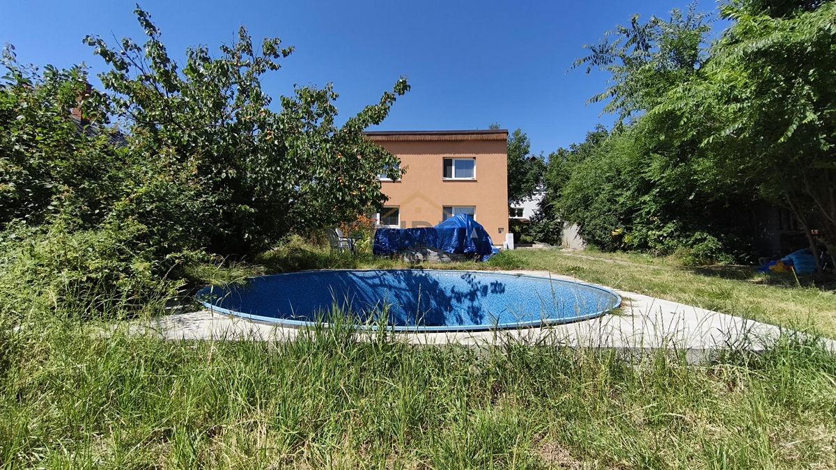 Prodej rodinného domu 120 m², pozemek 722 m² – fotografie 4