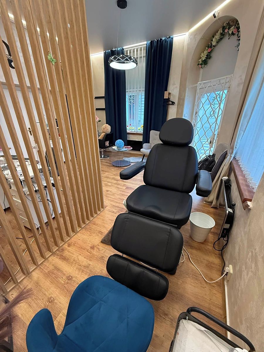 Pronájem obchodního prostoru 50 m² – fotografie 4