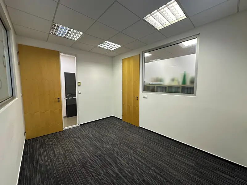 Pronájem kanceláře 11 m², Brno – náhled fotky 3