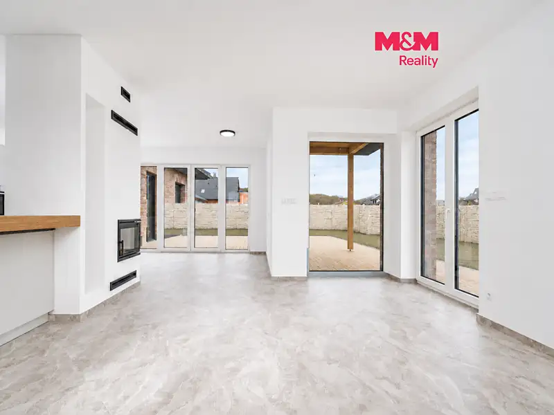 Prodej rodinného domu 127 m², pozemek 965 m², Žiželice – náhled fotky 1