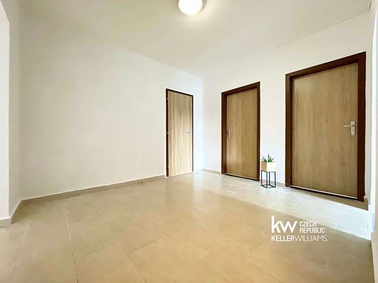 Prodej bytu 4+1, 100 m² (31 z 59)