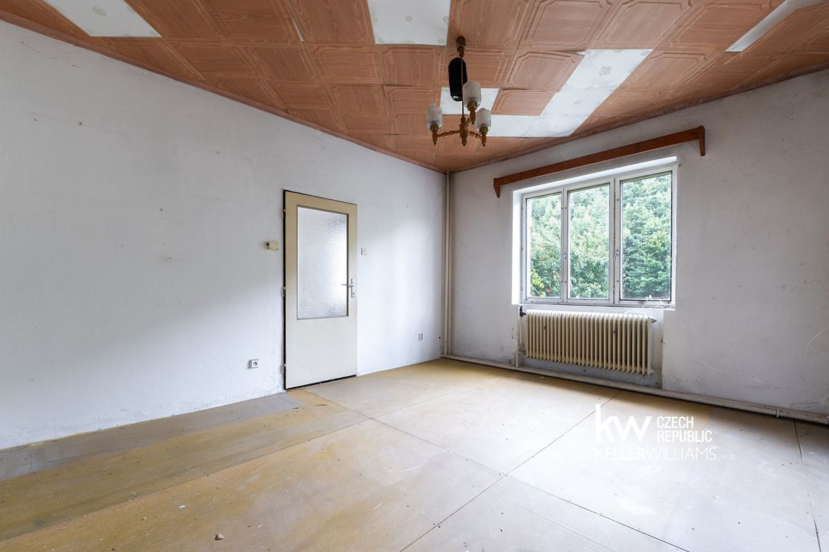 Prodej rodinného domu 120 m², pozemek 2073 m² – fotografie 4