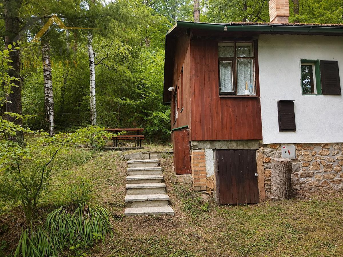 Prodej chaty 39 m², pozemek 1 m²