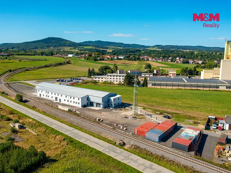 Pronájem komerčního pozemku 1500 m², Radošovice – náhled fotky 2