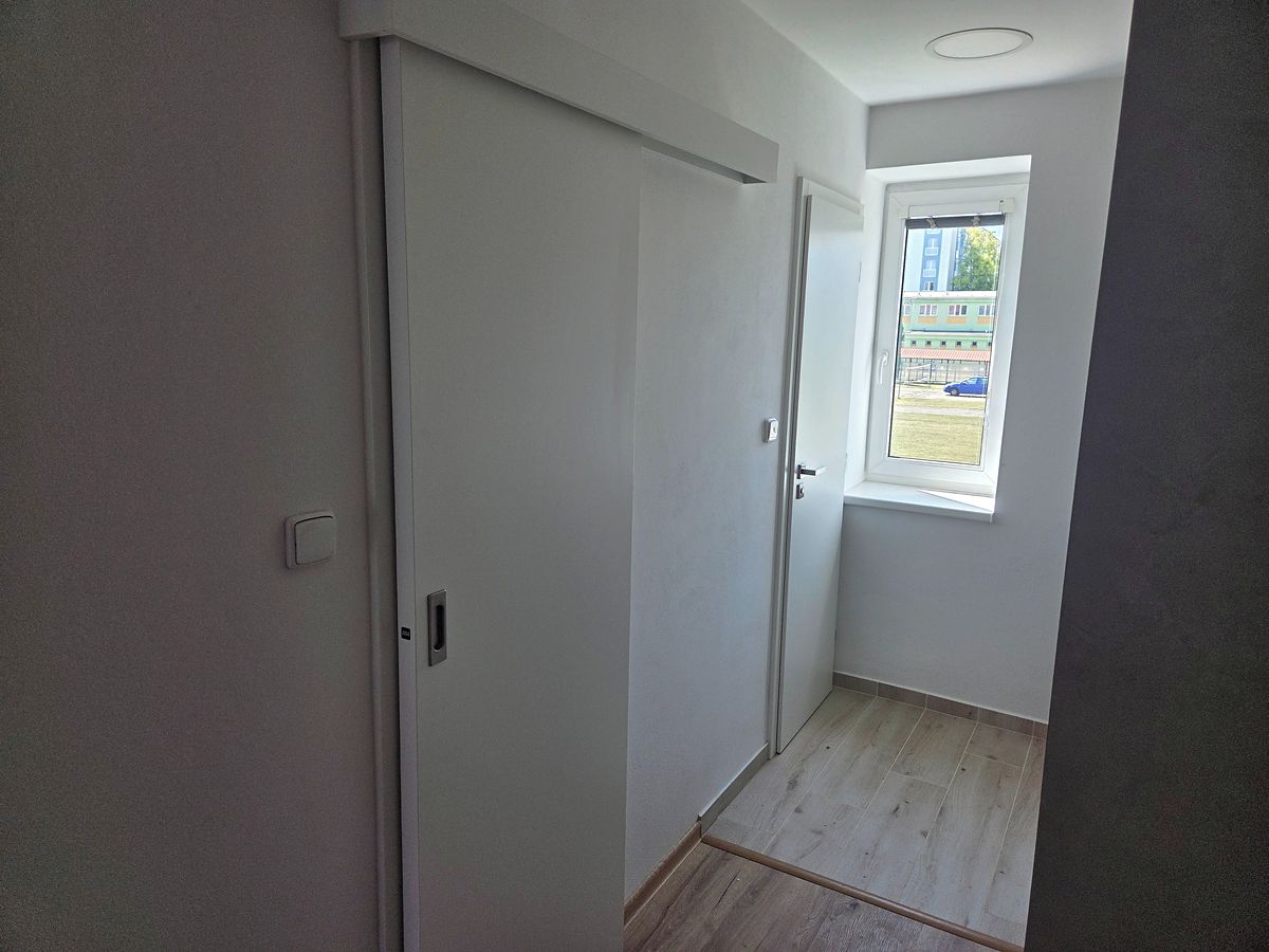 Pronájem bytu 3+1 72 m² – fotografie 2
