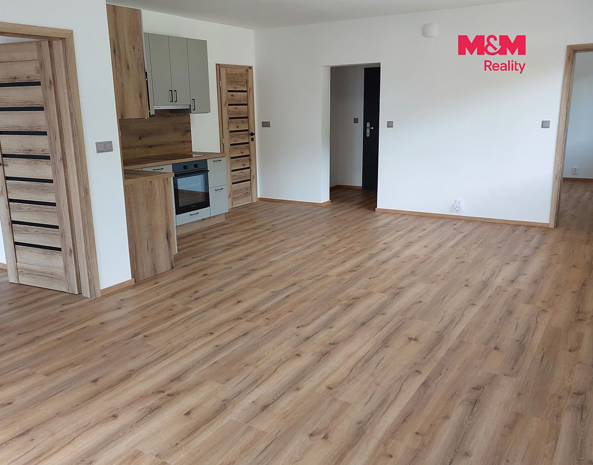 Pronájem bytu 3+kk 74 m² – fotografie 3
