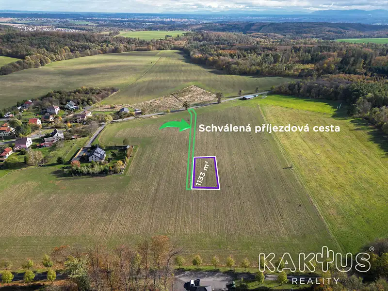 Prodej stavebního pozemku 1133 m², Kyjovice – náhled fotky 2