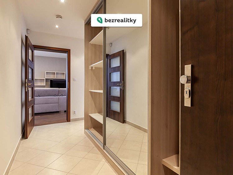 Квартира 2+kk на продаж, 65 м² (18 з 29)