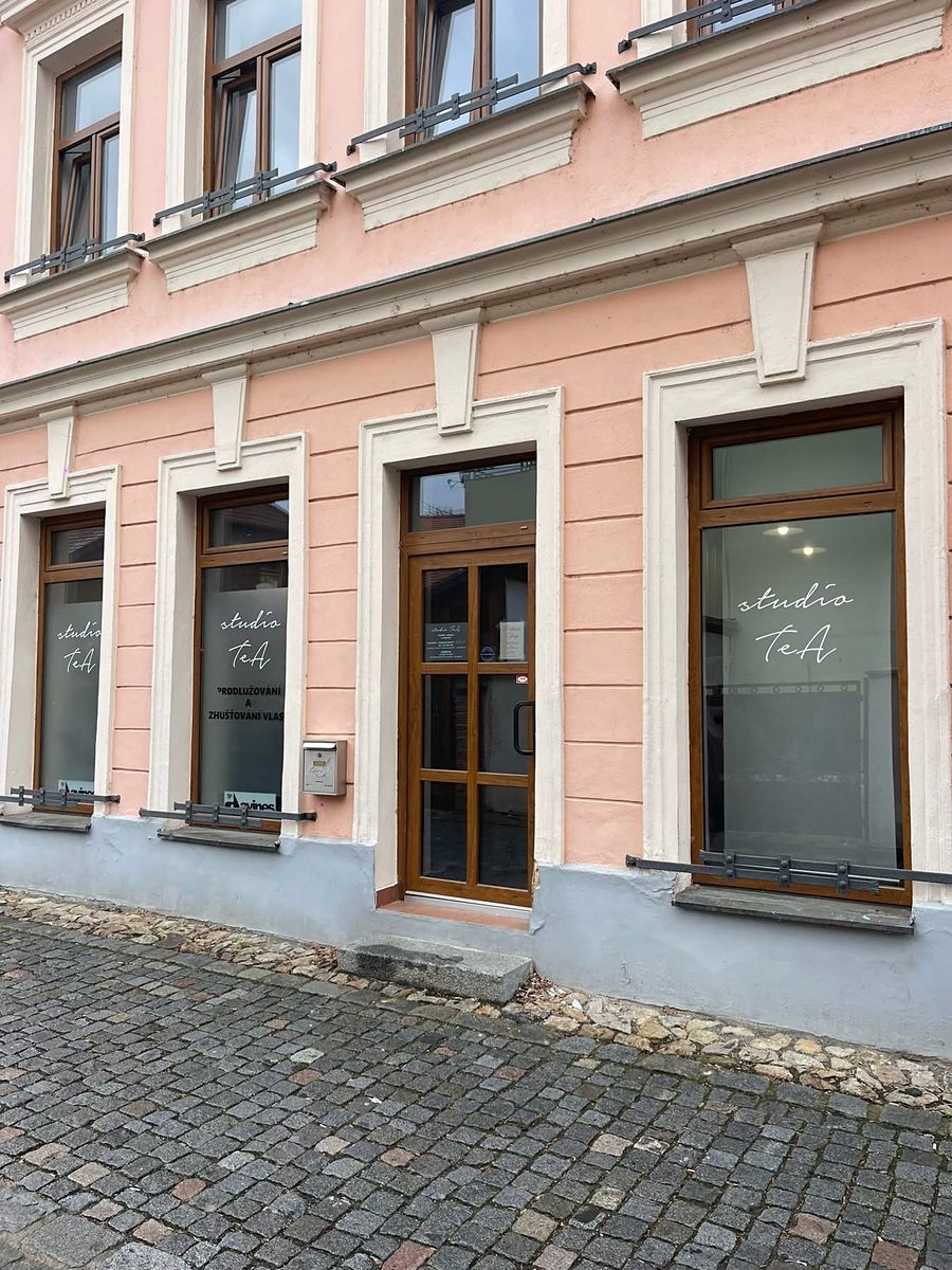 Pronájem obchodního prostoru 16 m² – fotografie 2