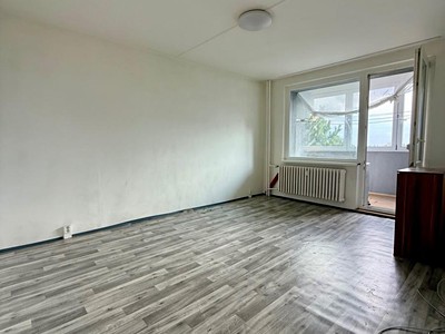 Prodej bytu 3+1, 60 m² (2 z 10)