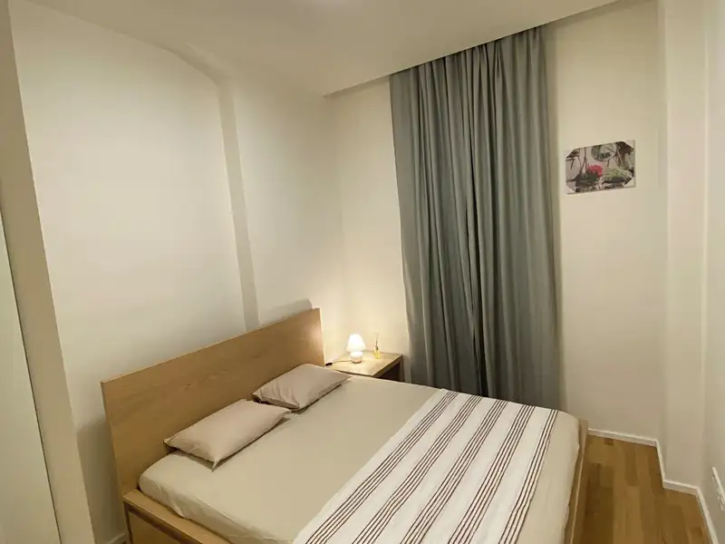 Pronájem bytu 2+kk 29 m², Praha – náhled fotky 1