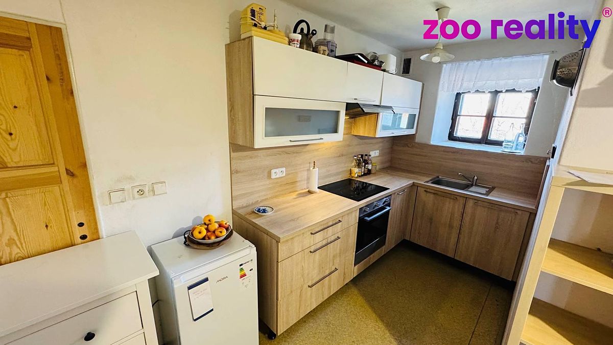 Prodej rodinného domu 120 m², pozemek 725 m² – fotografie 5