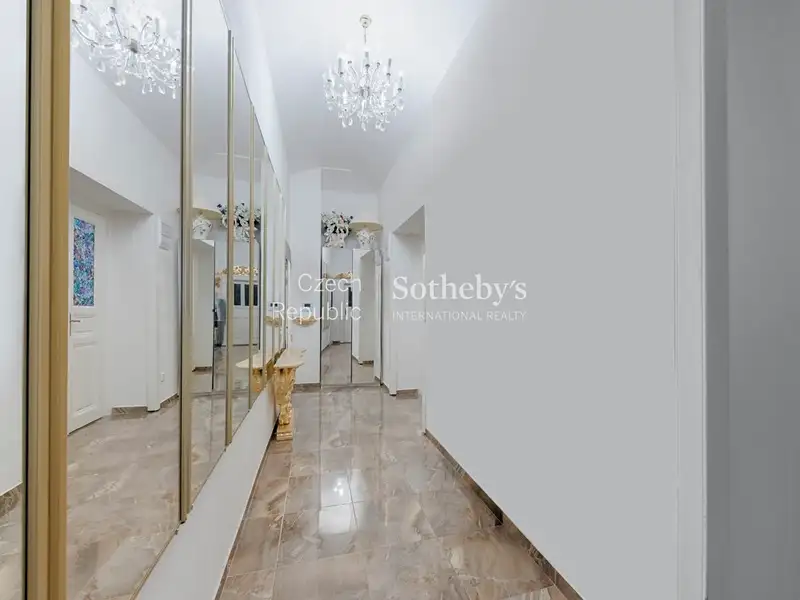 Prodej bytu 4+kk 120 m², Praha – náhled fotky 3