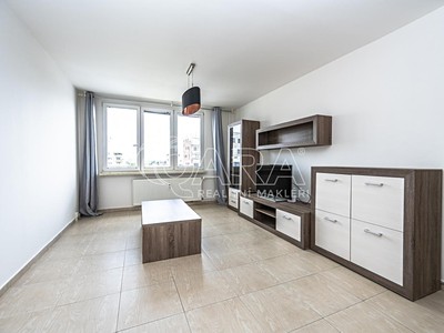 Pronájem bytu 3+kk 74 m²