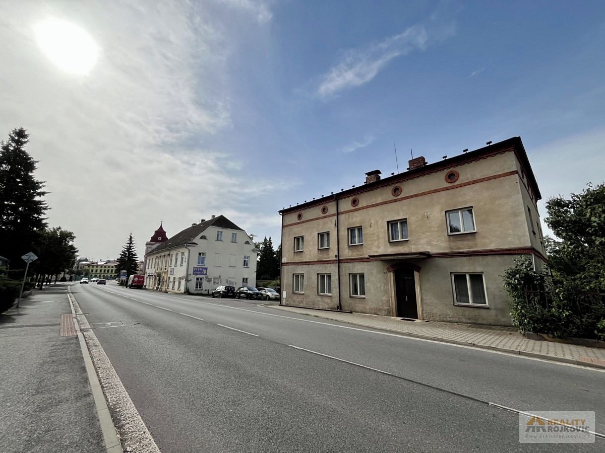 Prodej vícegeneračního domu 250 m², pozemek 554 m² – fotografie 4