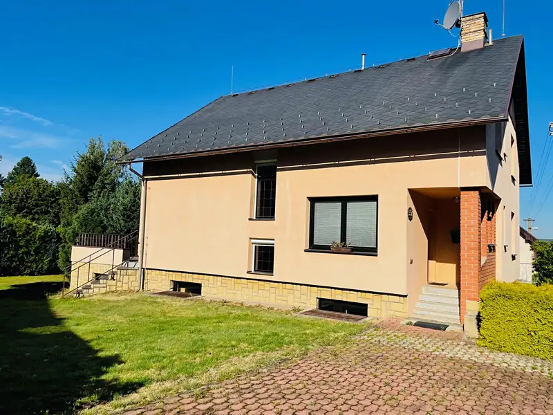 Prodej rodinného domu 321 m², pozemek 833 m², Liberec – náhled fotky 2