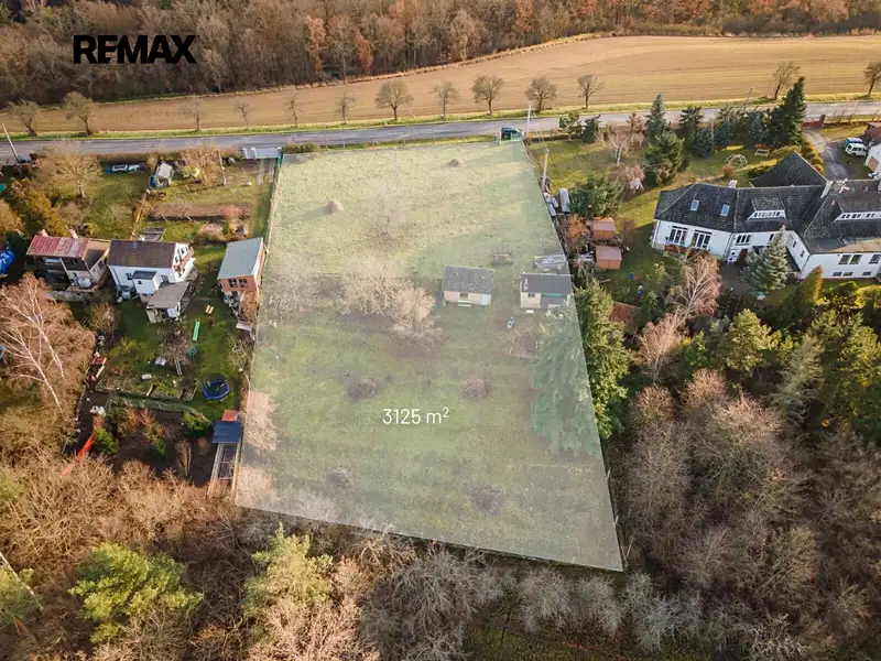 Prodej stavebního pozemku 3125 m², Rakovník – náhled fotky 1